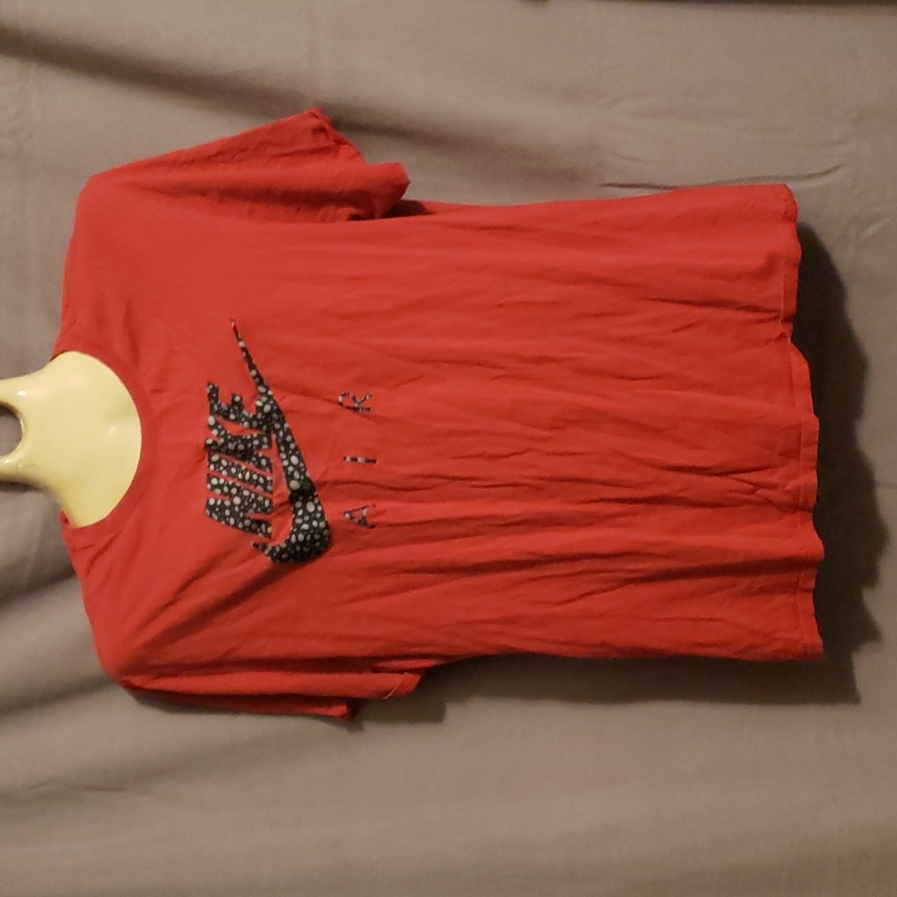 Nike T Shirt